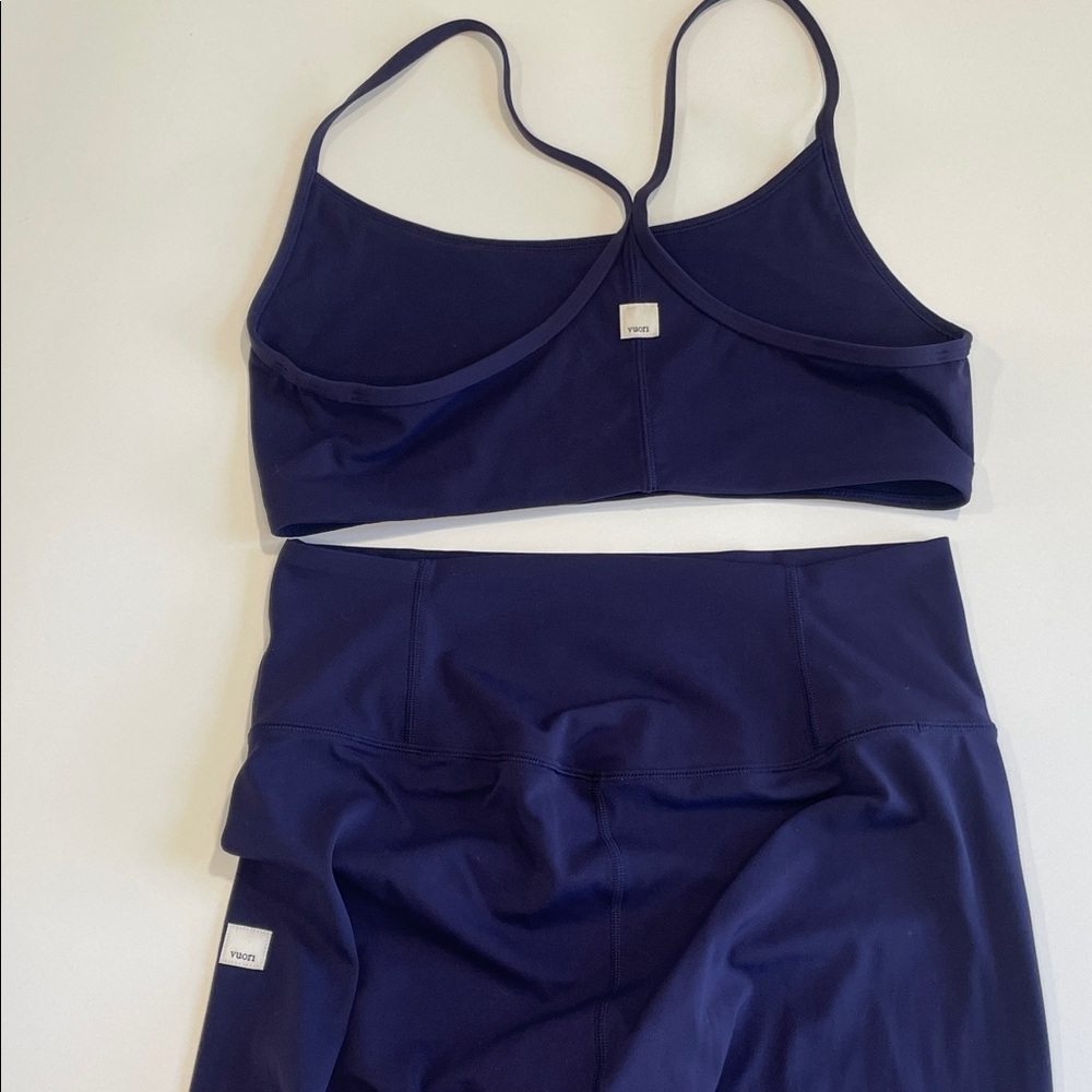 Vuori All the Feels leggings BLUE COAST Size large bra/leggings combo